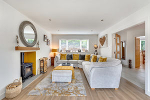 Lounge- click for photo gallery